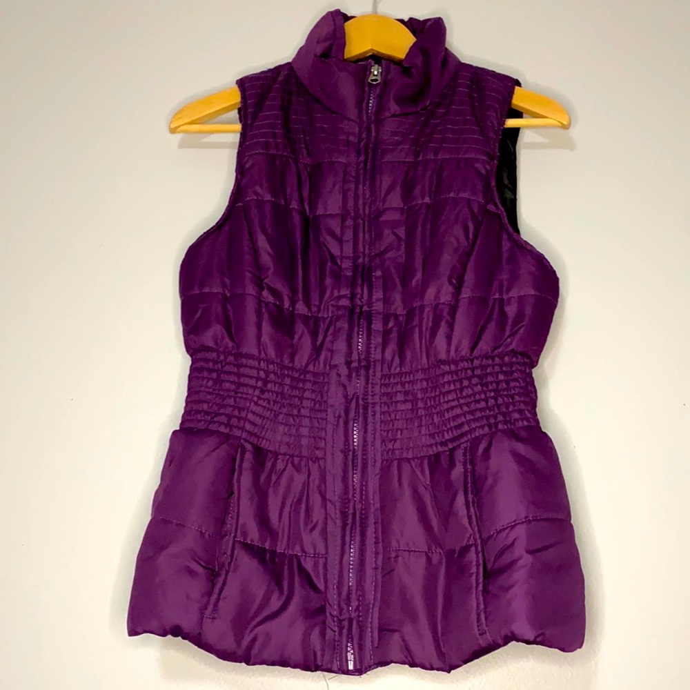 Vest outerwear size M